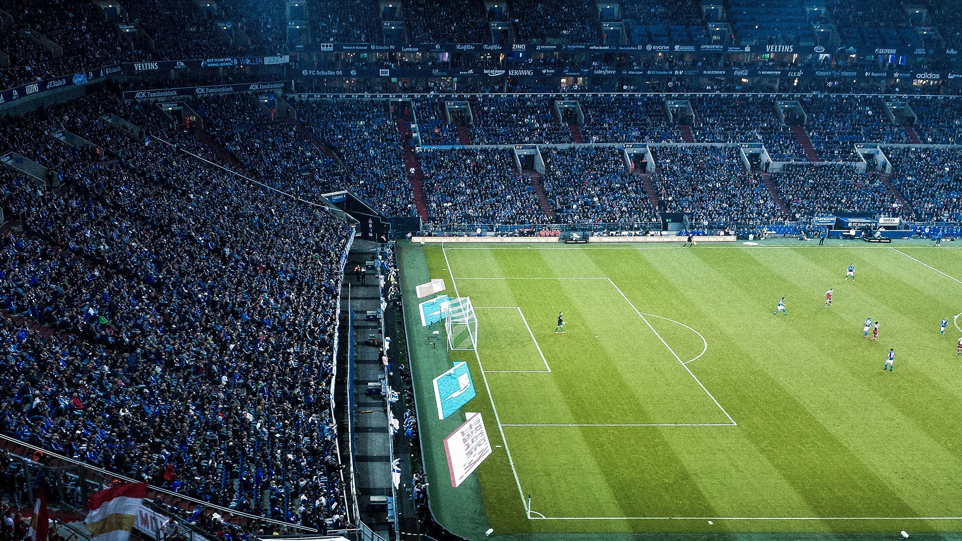 “西甲强队新战术：场面更加激烈精彩”，西甲强度