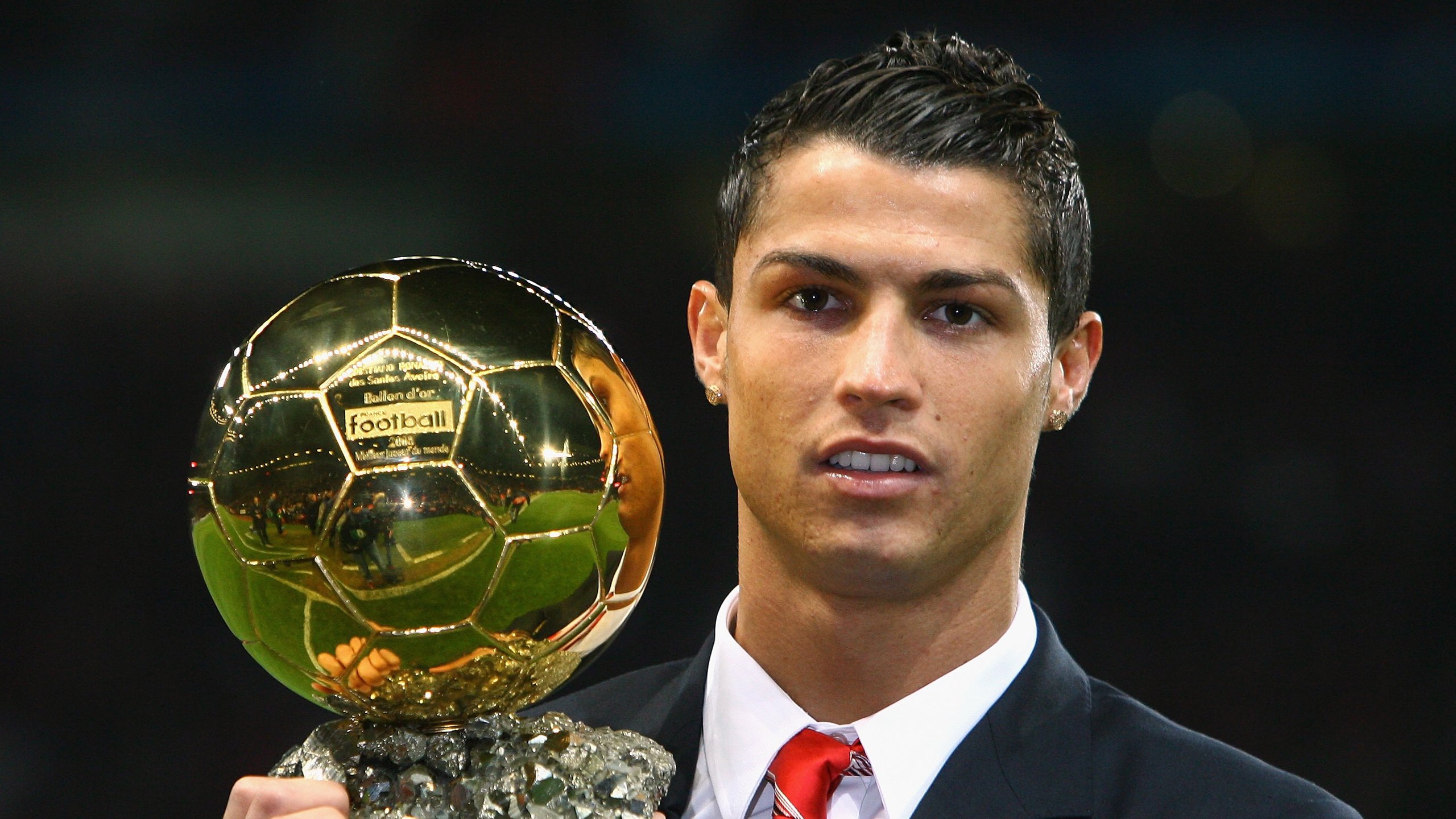 “西甲强队新战术：场面更加激烈精彩”，西甲强度