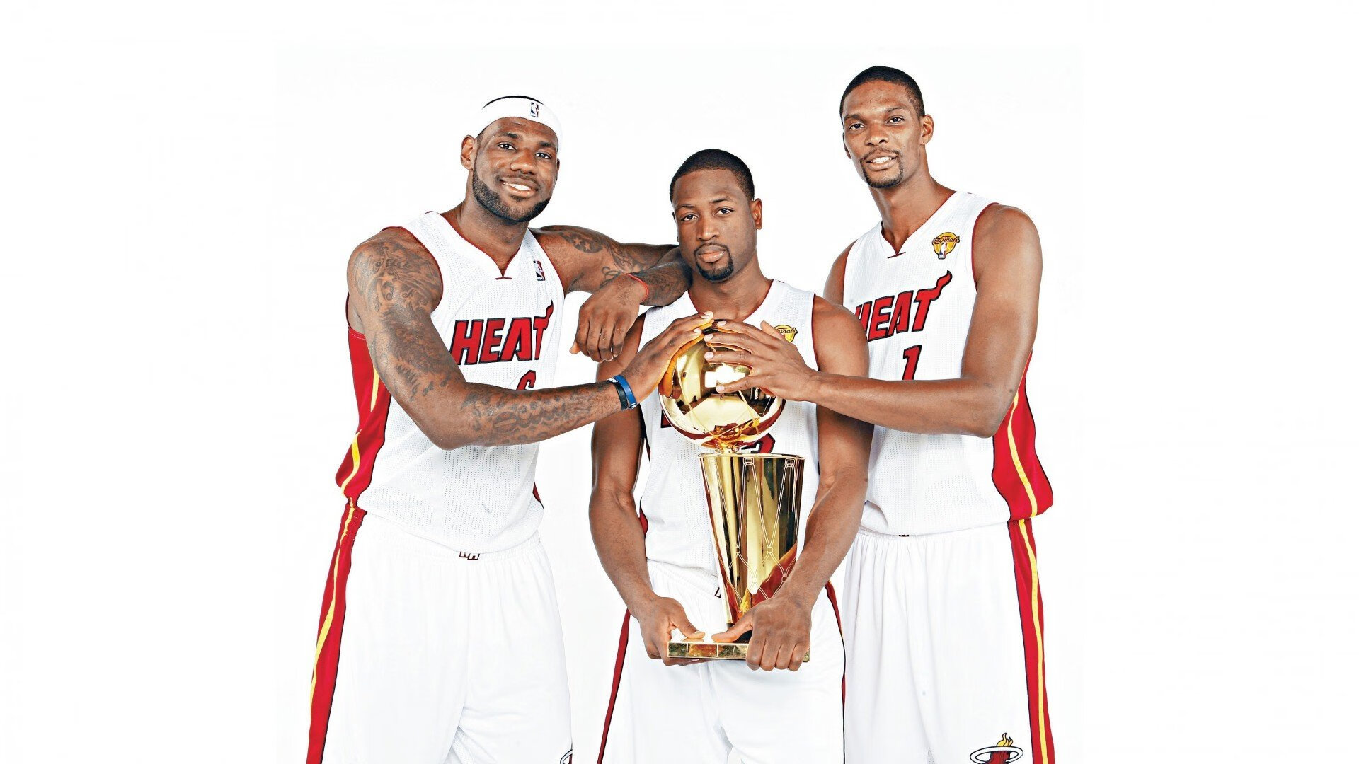 西甲:皇马在客场2-1逆转巴萨,夺冠希望愈发明朗,1314赛季西甲第29轮皇马对巴萨